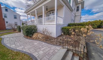 2919 Pawtucket Ave, East Providence, RI 02915