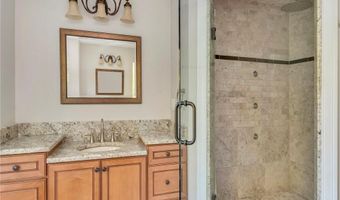 20 Red Brook Xing, Lincoln, RI 02865