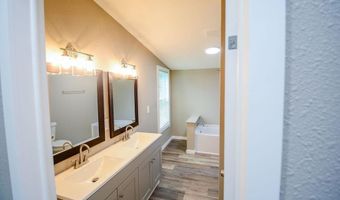 1036 Tippitt Rd, Austin, AR 72007