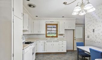 520 SE 10th Ave, Aberdeen, SD 57401