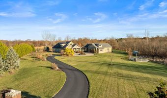 18232 Tonkel Rd, Auburn, IN 46706