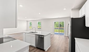 8027 Sterling Oaks Dr, Ash, NC 28420