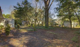 520 Market St, Camden, SC 29020