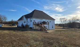 21306 Lawrence 2074, Ash Grove, MO 65604
