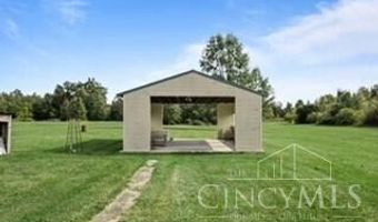 10040 John Woods Rd, Winchester, OH 45697