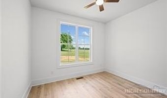 109 Frost Rd, Advance, NC 27006