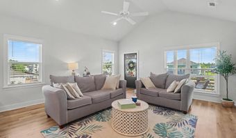 4059 Robin St, Bay St. Louis, MS 39520
