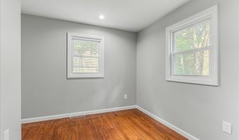 7 Mondamin Rd, Alloway, NJ 07422