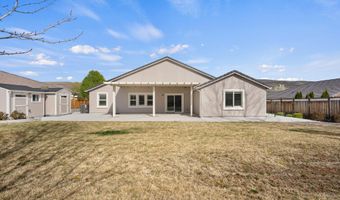 7423 Comet Ct, Sparks, NV 89436