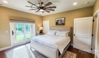 56 Grouseberry Dr, Banner Elk, NC 28604