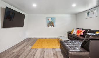 7 Grassy Brook Rd, Brookline, VT 05345