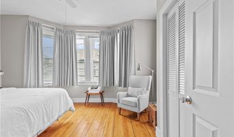 491 Thames St, Newport, RI 02840