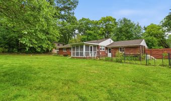 2687 Apple Way, Ann Arbor, MI 48104