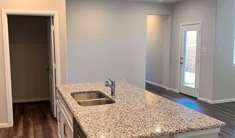 900 Portina Dr, Anna, TX 75409