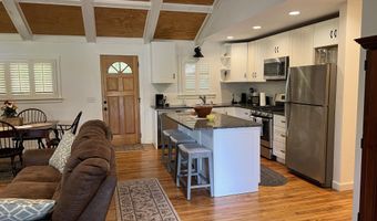 206 Sumter St SE, Aiken, SC 29801