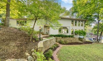594 Hilltop Ln, Berkeley Lake, GA 30096