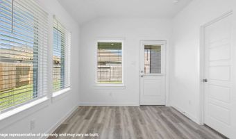 313 Emma St, Angleton, TX 77515