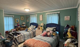 524 Aydlett Rd, Aydlett, NC 27916