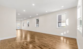 92 Lincoln Ave, Bridgeport, CT 06606