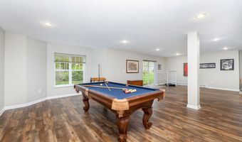 19 Cherry Hills Cir 19, Bloomfield, CT 06002