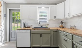 7240 W Division Rd, Bargersville, IN 46106