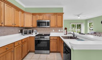 65 Hatteras Way, Barnegat, NJ 08005