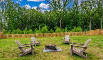 202 Michelle Dr, Beebe, AR 72012
