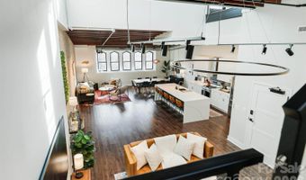 122 College St #301, Asheville, NC 28801