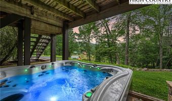 527 Red Tailed Hawk Rd, Banner Elk, NC 28604