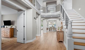 6402 Topmast Dr, Carlsbad, CA 92011