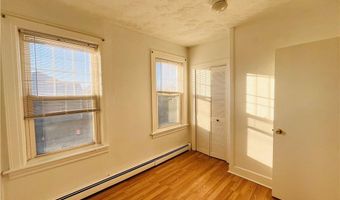 1574 Cranston St, Cranston, RI 02920