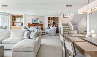31 Coddington Wharf 24, Newport, RI 02840