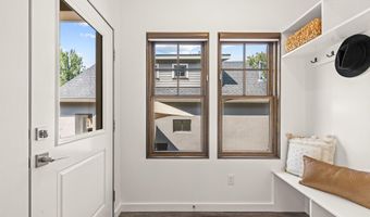 1911 N 10th St, Boise, ID 83702