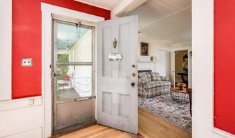 366 Old Concord Tpke, Barrington, NH 03825