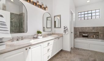 6640 Sitio Palmas, Carlsbad, CA 92009