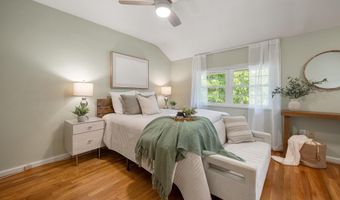 2312 N DEARING St, Alexandria, VA 22302