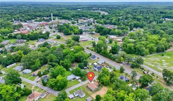 106 North St, Belton, SC 29627