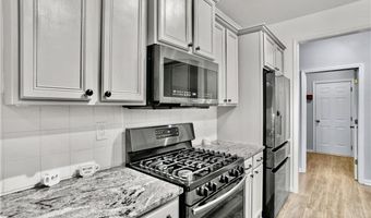 3809 Clear Lake Way NW, Acworth, GA 30101