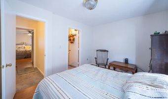 3399 Post Rd 7, Warwick, RI 02886