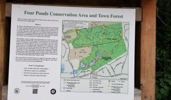 15 1st St, Bourne, MA 02532