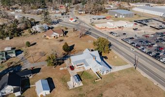 181 N Main St, Baxley, GA 31513