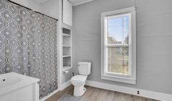 252 W Main St, Addison, MI 49220