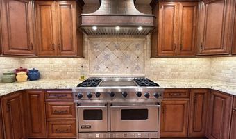 6135 Martha Dr, Aurora, IN 47001