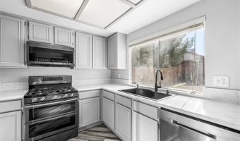 84 Urbana Dr, Henderson, NV 89074