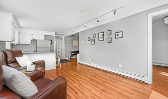 284 Bragg's Ln, Barnstable, MA 02630