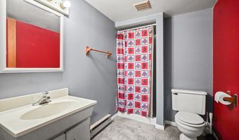 1045 Columbus Cir N, Ashland, OH 44805