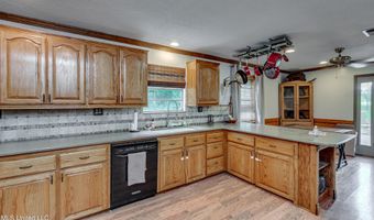 5925 Scotland Rd, Bentonia, MS 39040