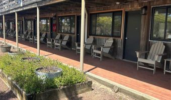 2136 Montauk 120, Amagansett, NY 11930