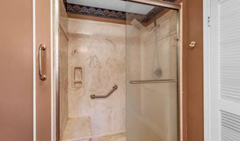 14231 Woodland Hills Dr, Biloxi, MS 39532