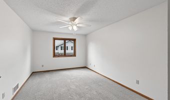 14799 Endicott Way, Apple Valley, MN 55124